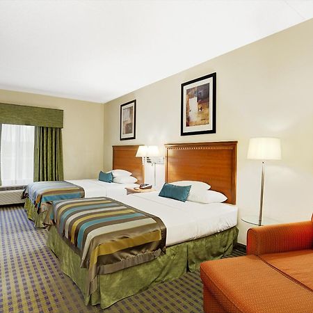 Wingate By Wyndham Atlanta Fairburn Hotel Exterior foto