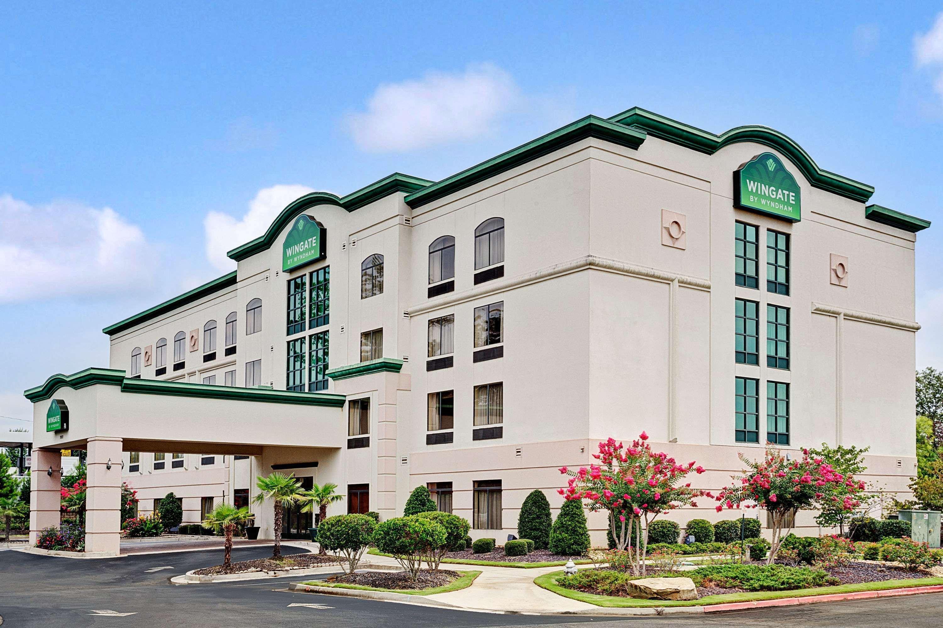 Wingate By Wyndham Atlanta Fairburn Hotel Exterior foto